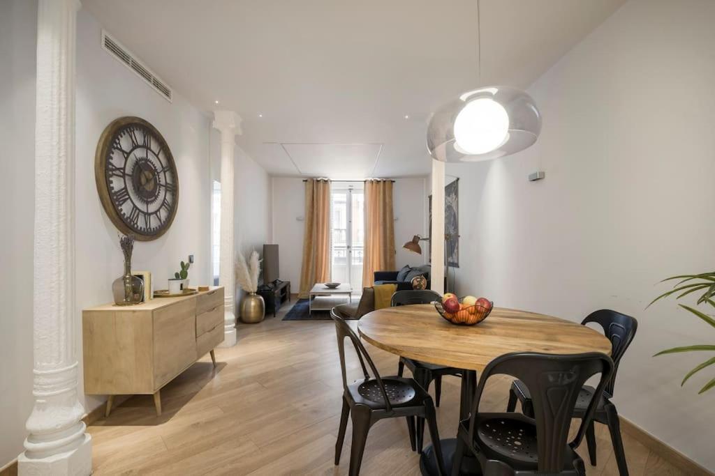 Lujoso Apartamento Cerca De Plaza Mayor Madrid Dış mekan fotoğraf