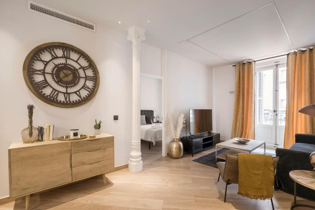 Lujoso Apartamento Cerca De Plaza Mayor Madrid Dış mekan fotoğraf